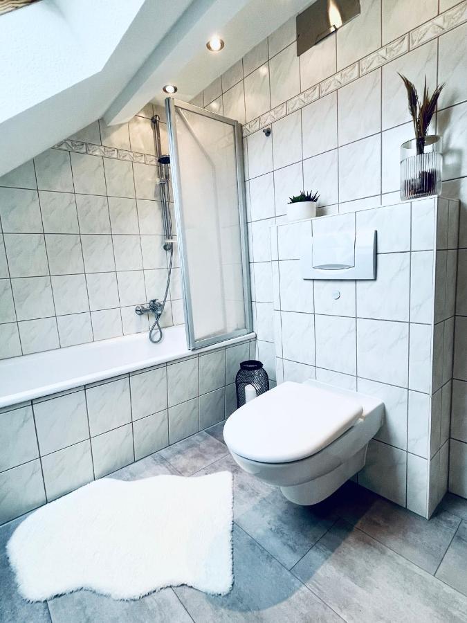 Cityapartment-Smarttv-Kitchen-Car Parking Space-Wlan Erfurt Buitenkant foto